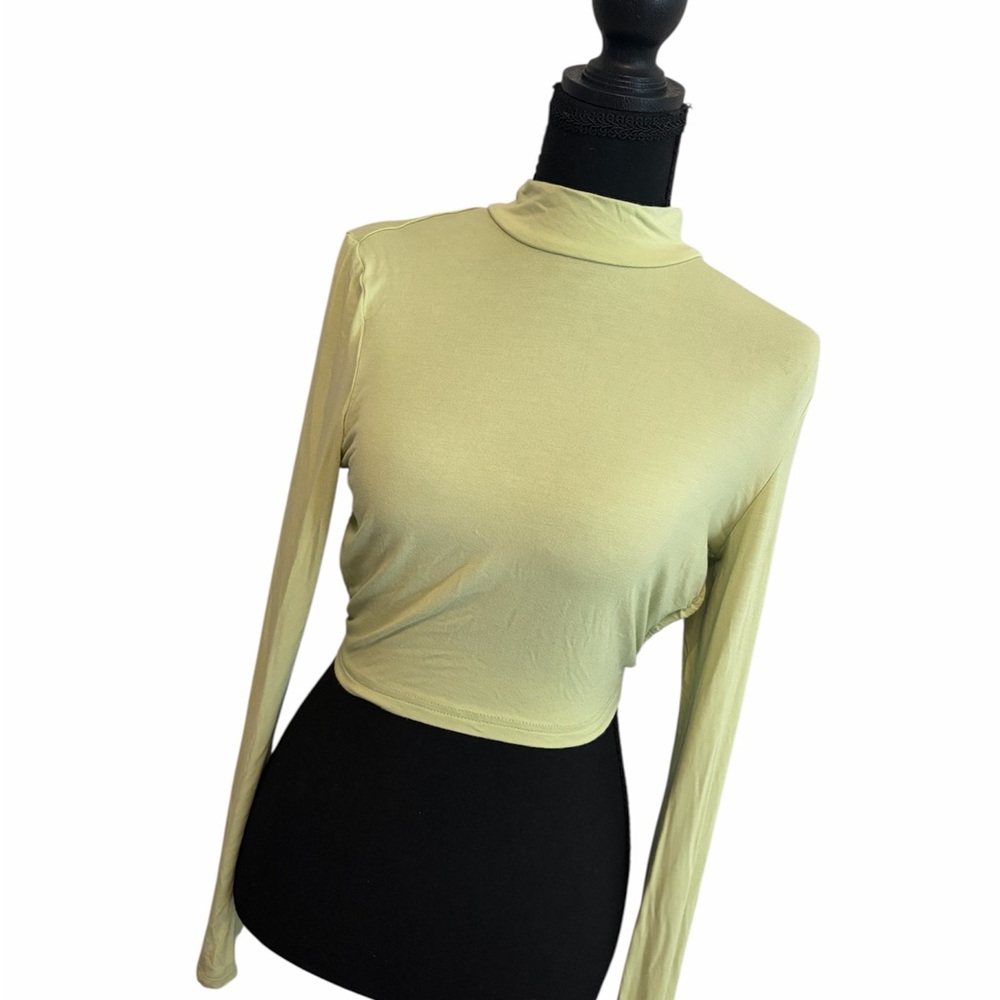 Women’s Crop Top